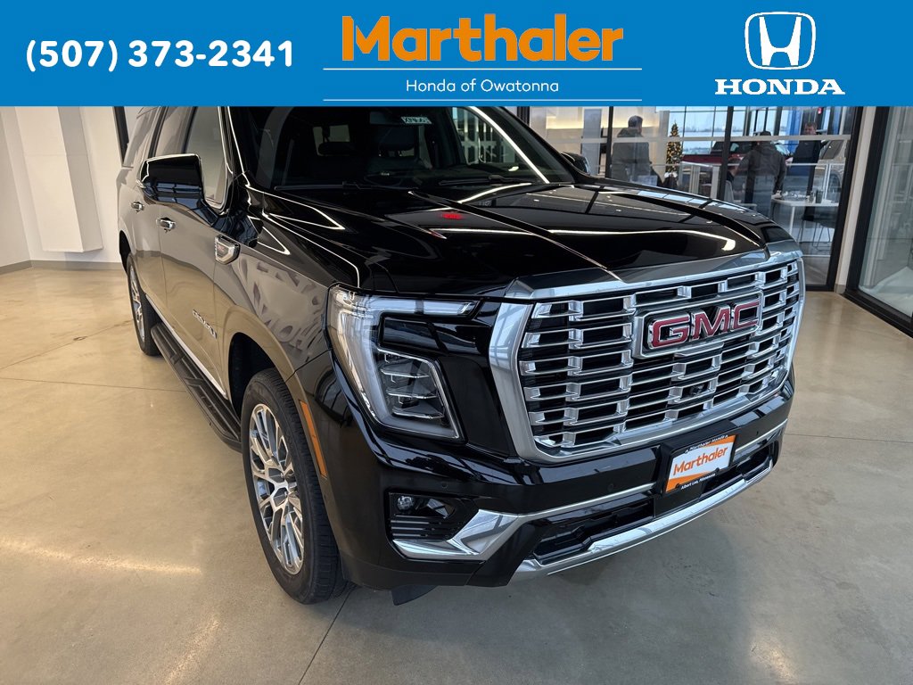 Used 2025 GMC Yukon XL Denali image 7