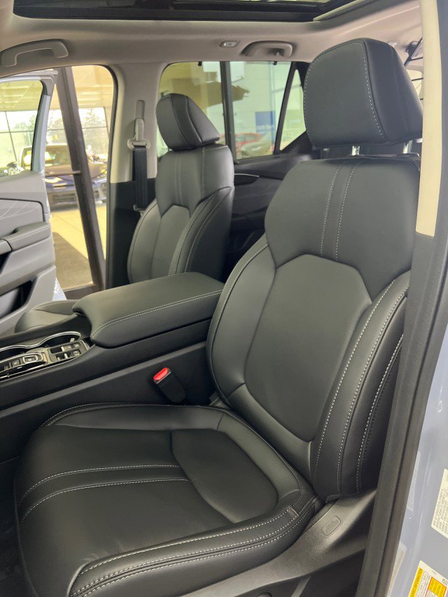 New 2026 Honda Pilot Touring image 8