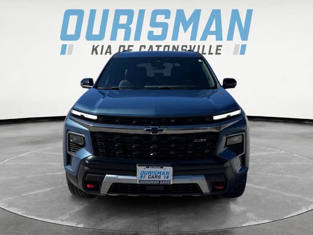 Used 2024 Chevrolet Traverse Z71 w/ Enhanced Driving Package AWD/4WD image 8