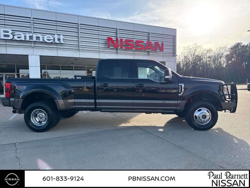 Used 2017 Ford F350 King Ranch w/ King Ranch Ultimate Package image 21