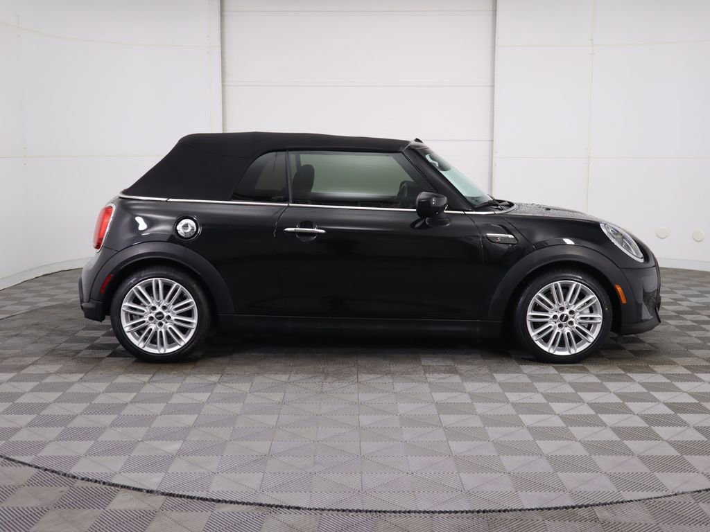 Used 2023 MINI Cooper S image 12