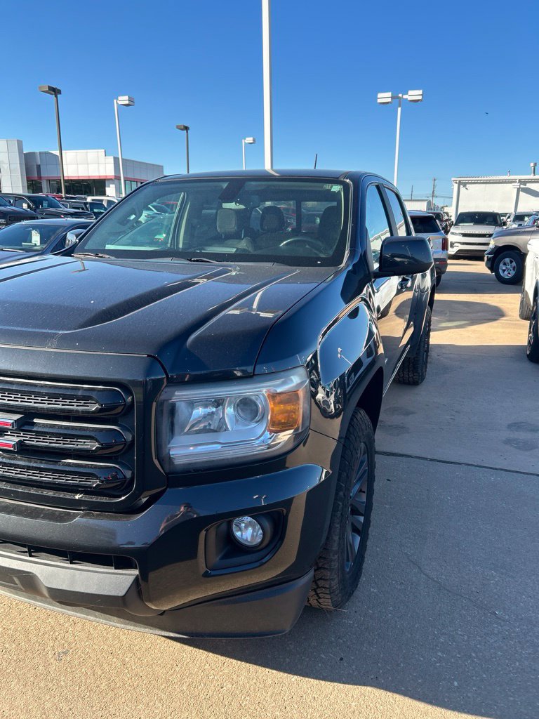 Used 2020 GMC Canyon SLE w/ Elevation Edition AWD/4WD image 25