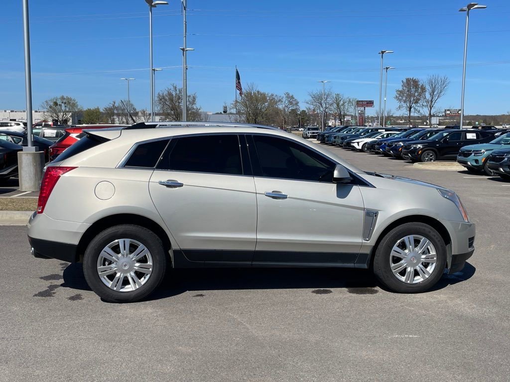 Used 2014 Cadillac SRX Luxury w/ Driver Awareness Package image 9