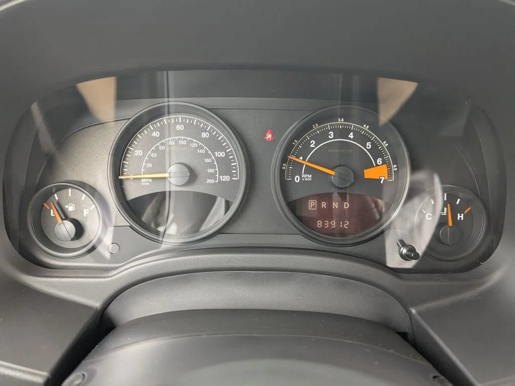 Used 2016 Jeep Patriot Latitude FWD image 23