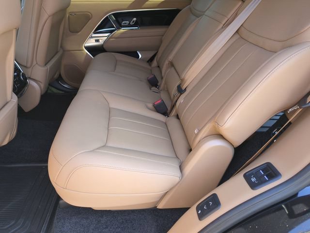New 2026 Land Rover Range Rover Long Wheelbase SE AWD/4WD image 15