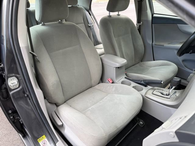 Used 2013 Toyota Corolla LE image 22