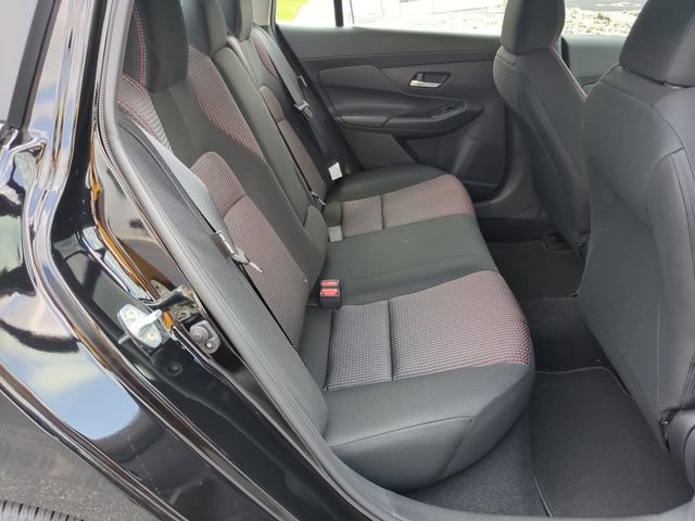 New 2026 Nissan Sentra SR w/ Floor Mat Package FWD image 28