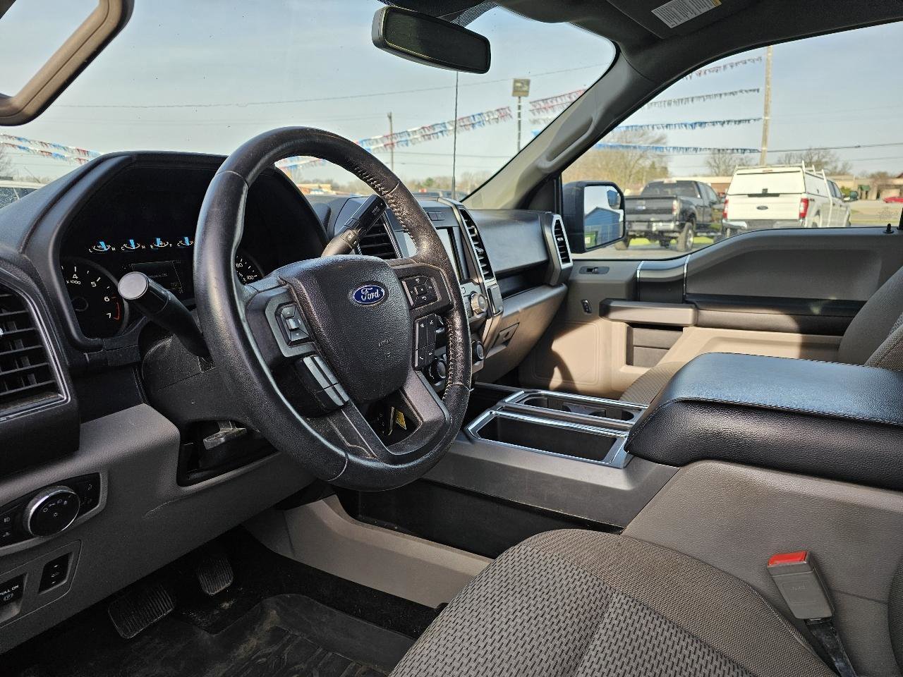 Used 2019 Ford F150 XLT w/ Equipment Group 302A Luxury AWD/4WD image 5