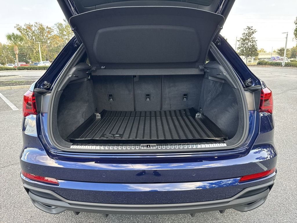 Used 2023 Audi Q3 2.0T Premium Plus image 28