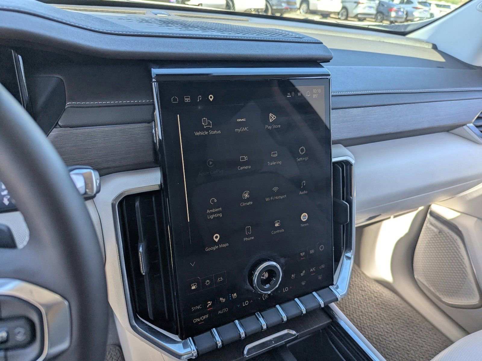 Used 2026 GMC Acadia Denali image 26