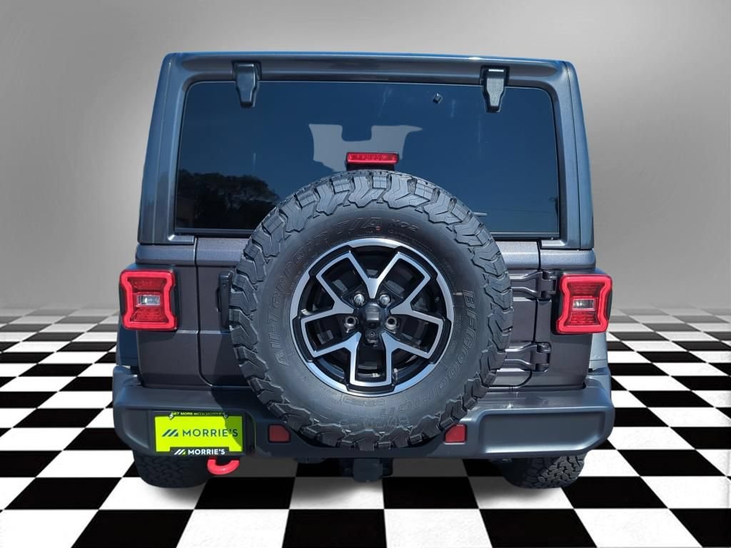 Used 2025 Jeep Wrangler Unlimited Rubicon w/ Convenience Group AWD/4WD image 6