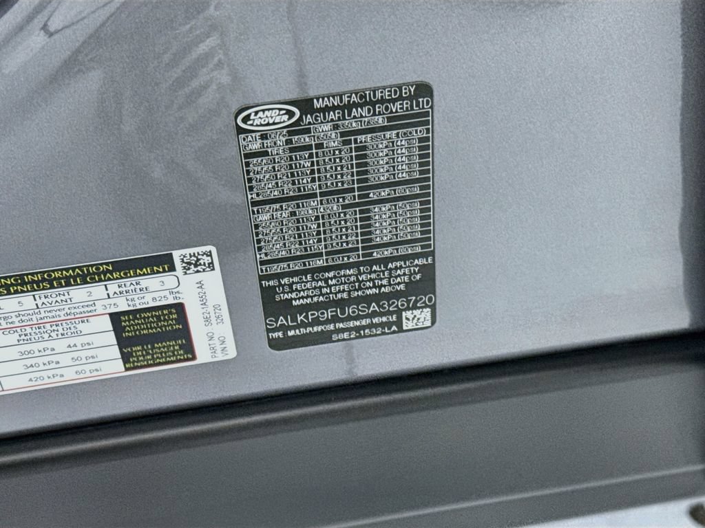 Certified 2025 Land Rover Range Rover SE AWD/4WD image 34