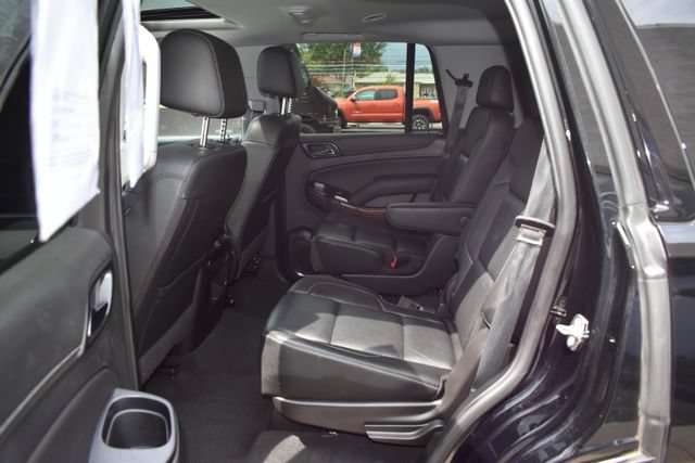 Used 2019 Chevrolet Tahoe Premier w/ RST 6.2L Performance Edition AWD/4WD image 9