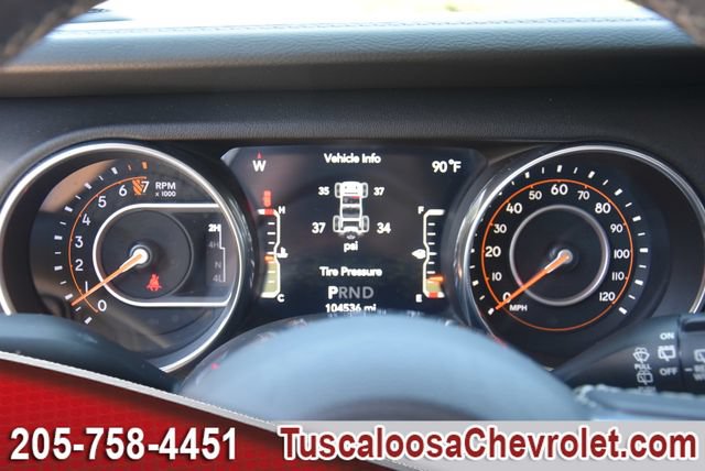 Used 2018 Jeep Wrangler Unlimited Sahara AWD/4WD image 31