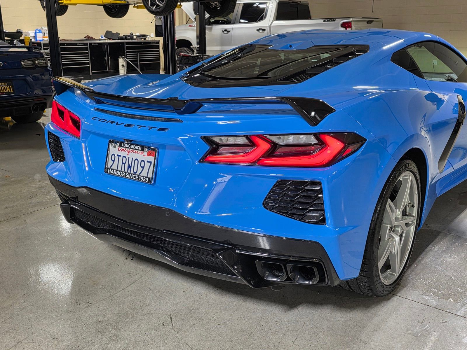 Used 2024 Chevrolet Corvette Stingray Preferred Cpe w/ Z51 Performance Package image 16