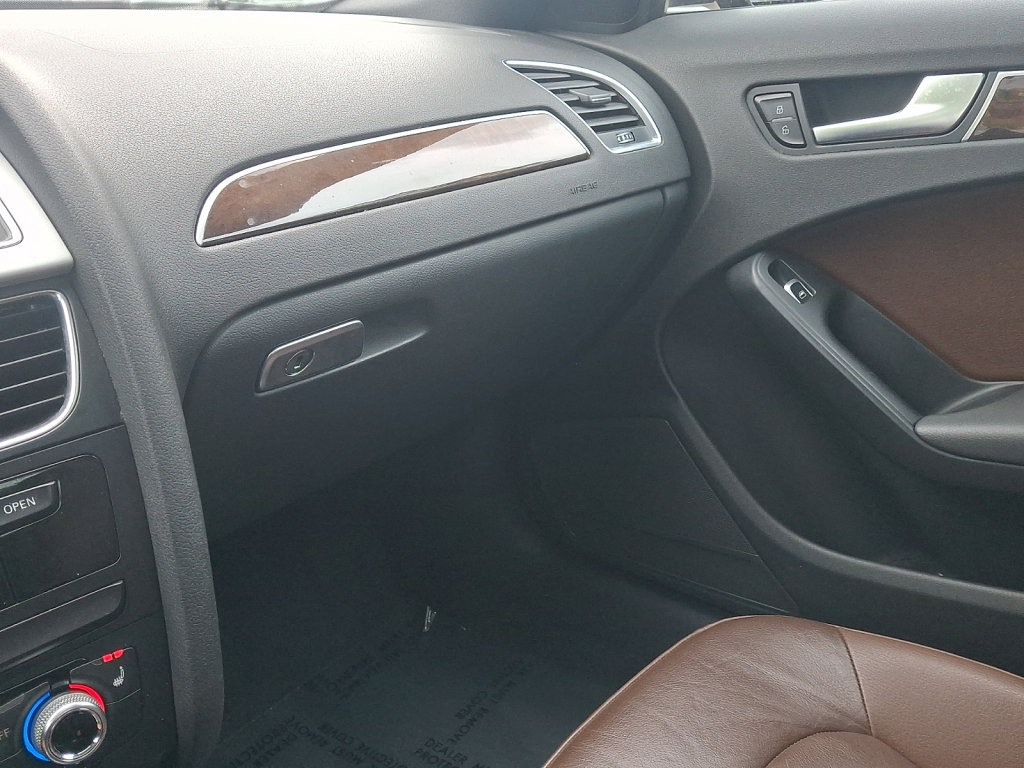Used 2015 Audi A4 2.0T Premium w/ Audi MMI Navigation FWD image 30