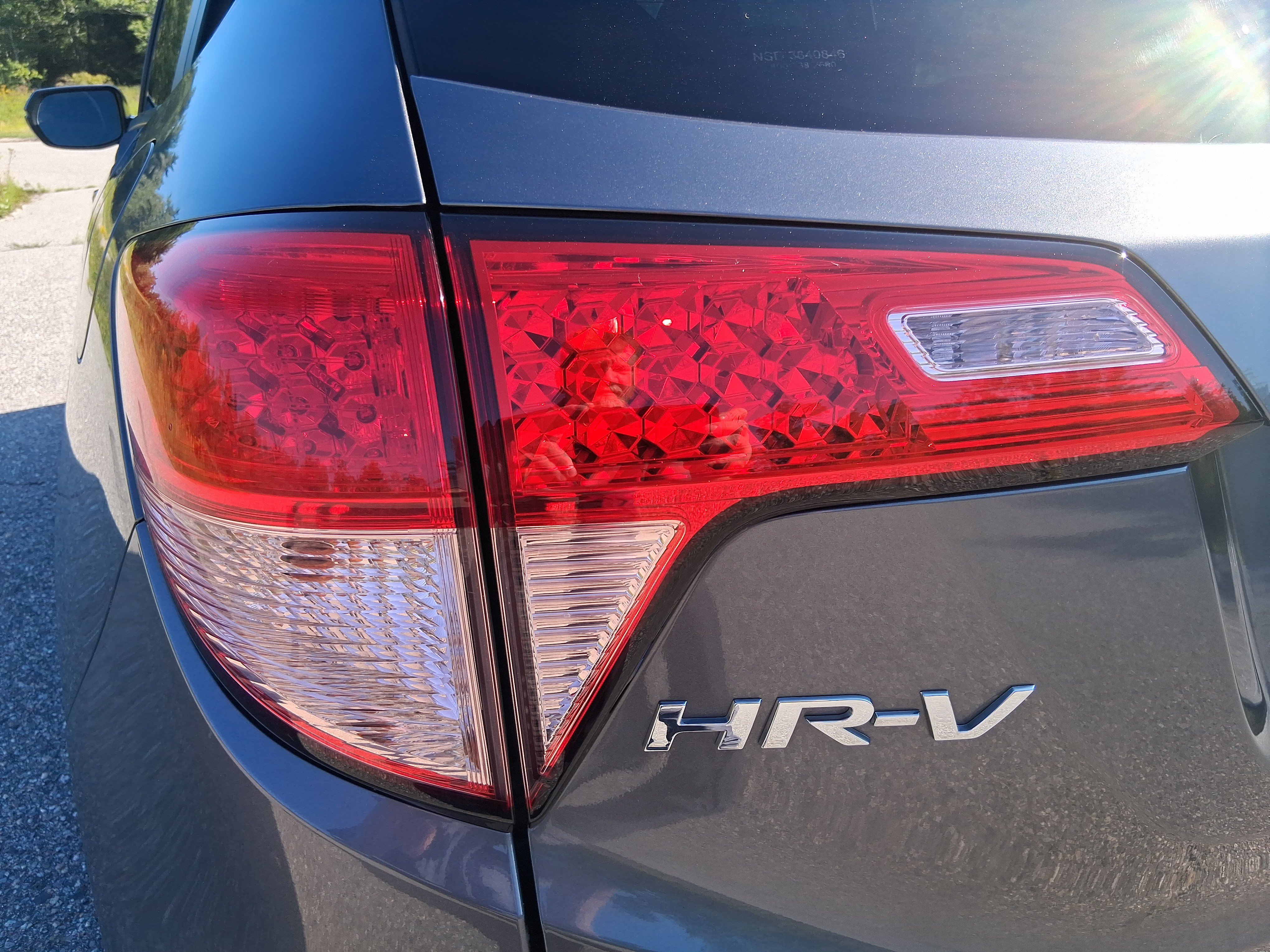 Used 2018 Honda HR-V EX image 11