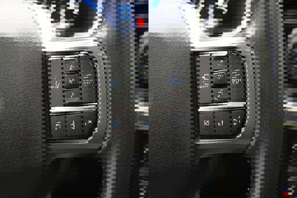 Used 2023 Ford F150 Lariat w/ Equipment Group 502A High image 23