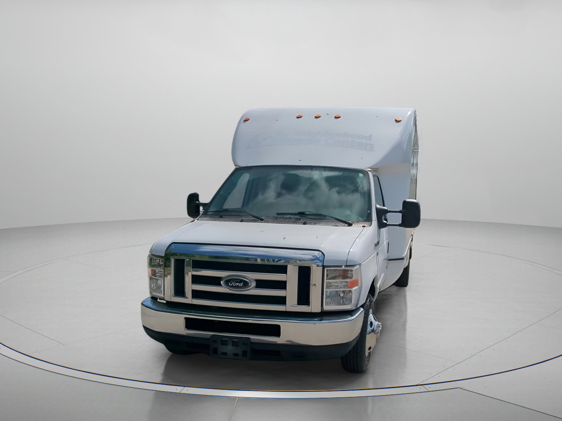 Used 2019 Ford E-350 and Econoline 350 Super Duty RWD image 8