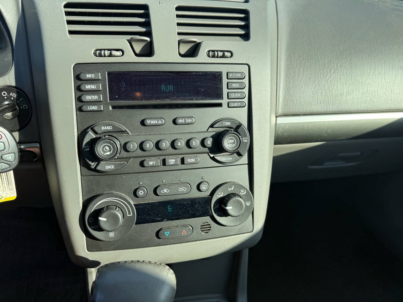 Used 2004 Chevrolet Malibu LT w/ Preferred Equipment Group FWD image 30
