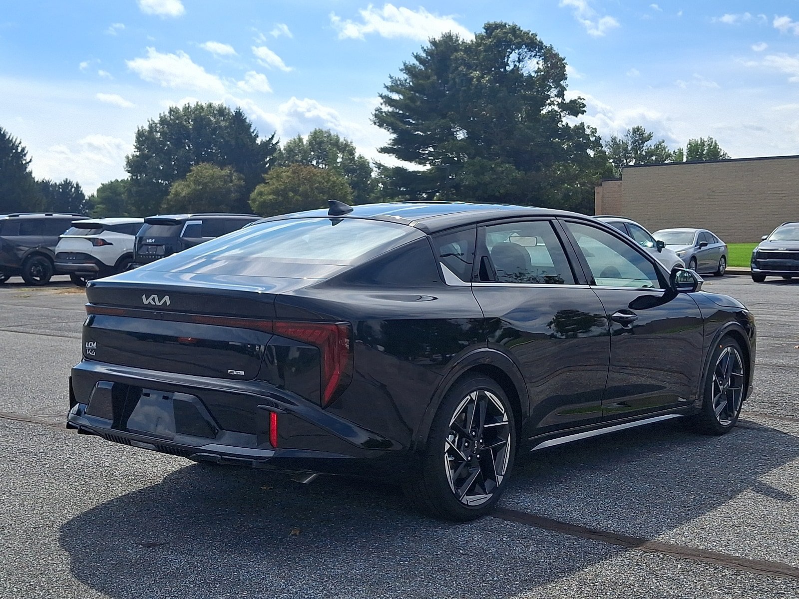 New 2026 Kia K4 GT-Line FWD image 3