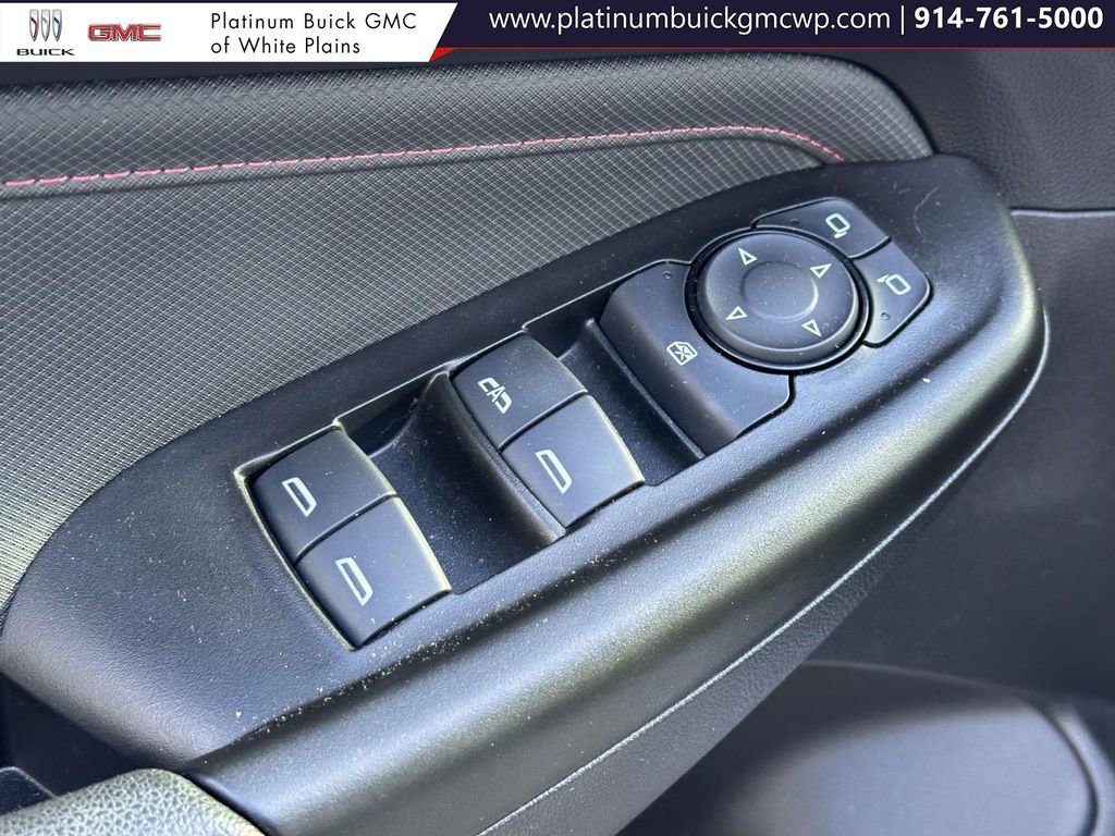 Used 2023 Chevrolet TrailBlazer RS w/ Convenience Package image 19