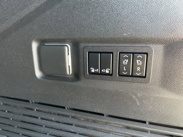 Used 2022 Chevrolet Tahoe High Country w/ Max Trailering Package image 33