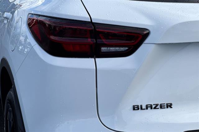 New 2026 Chevrolet Blazer LT image 31