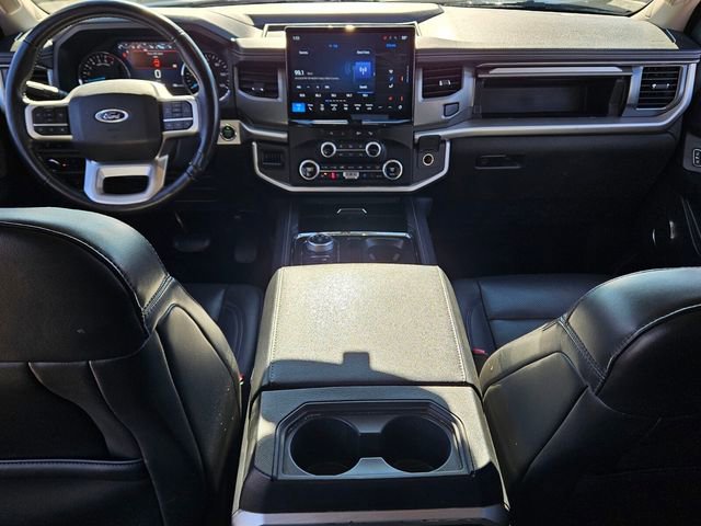Used 2024 Ford Expedition Max XLT image 14