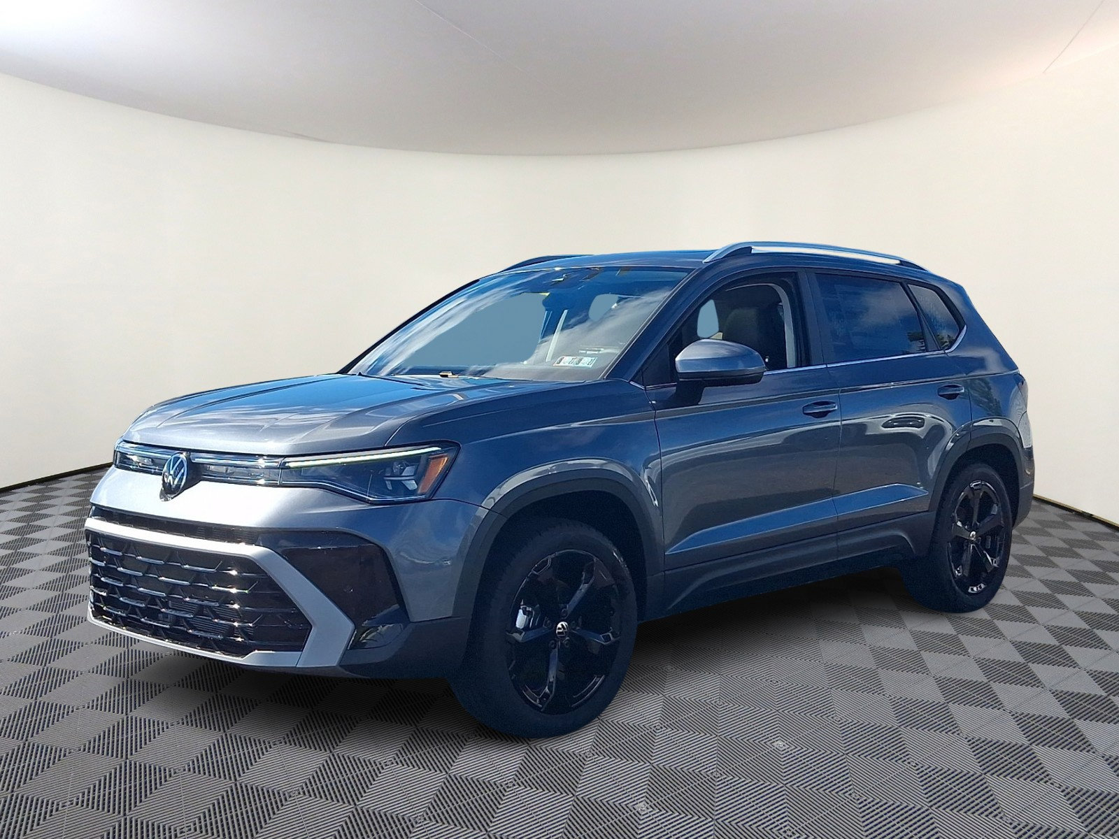 New 2027 Volkswagen Taos SEL AWD/4WD image 2