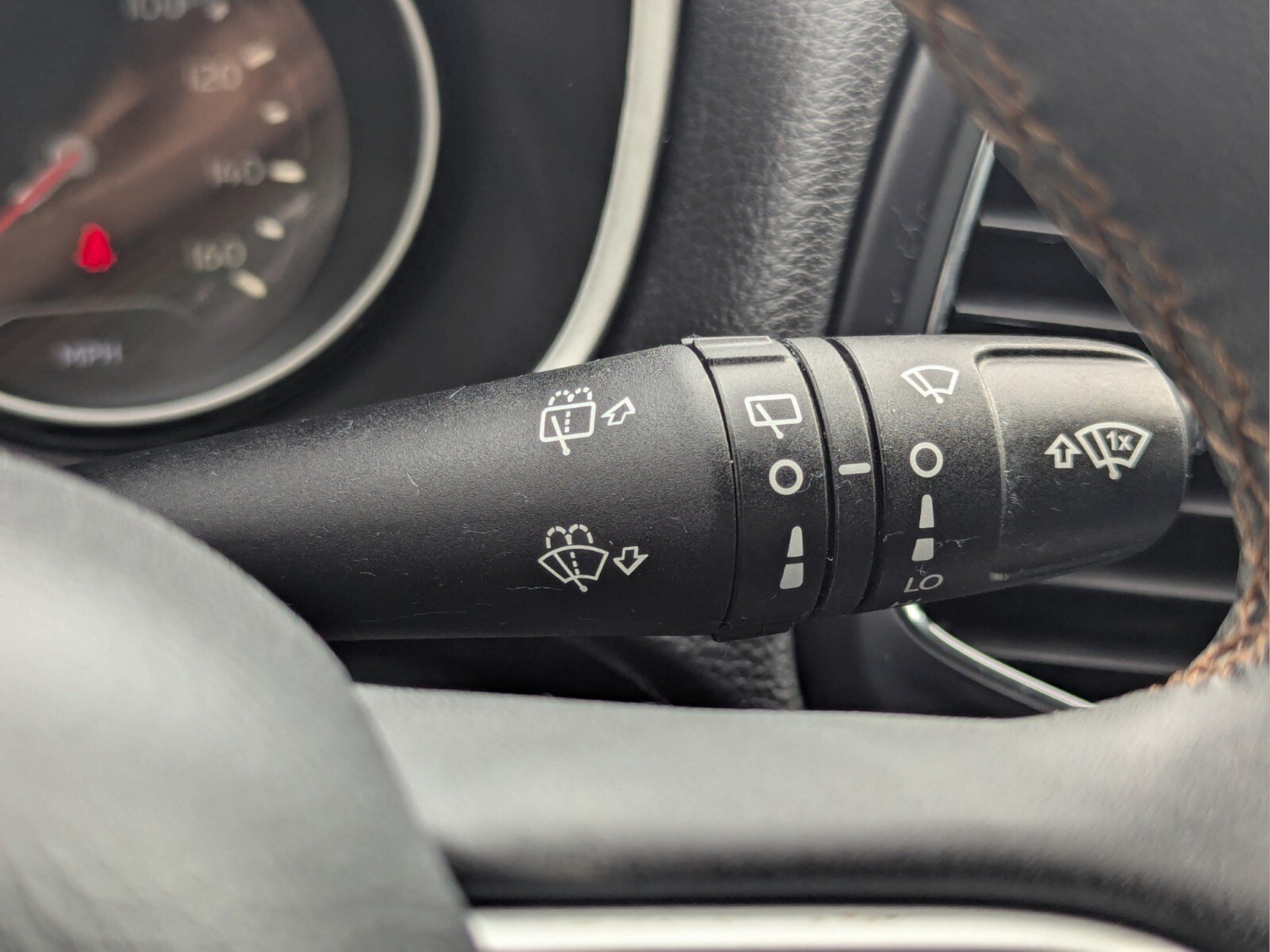 Used 2021 Jeep Compass Latitude w/ Sun and Sound Group FWD image 22