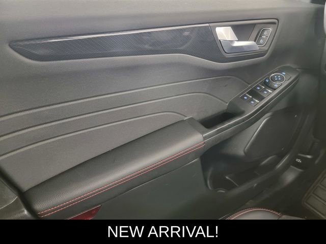 Used 2026 Ford Escape ST-Line AWD/4WD image 30
