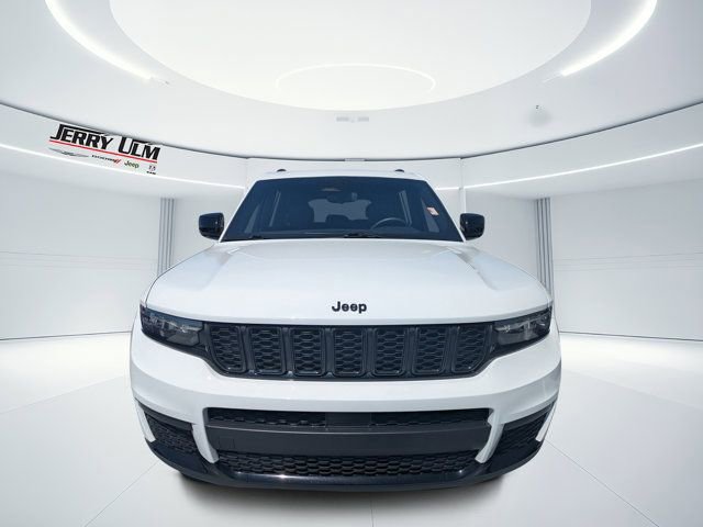 Used 2023 Jeep Grand Cherokee L Laredo image 7
