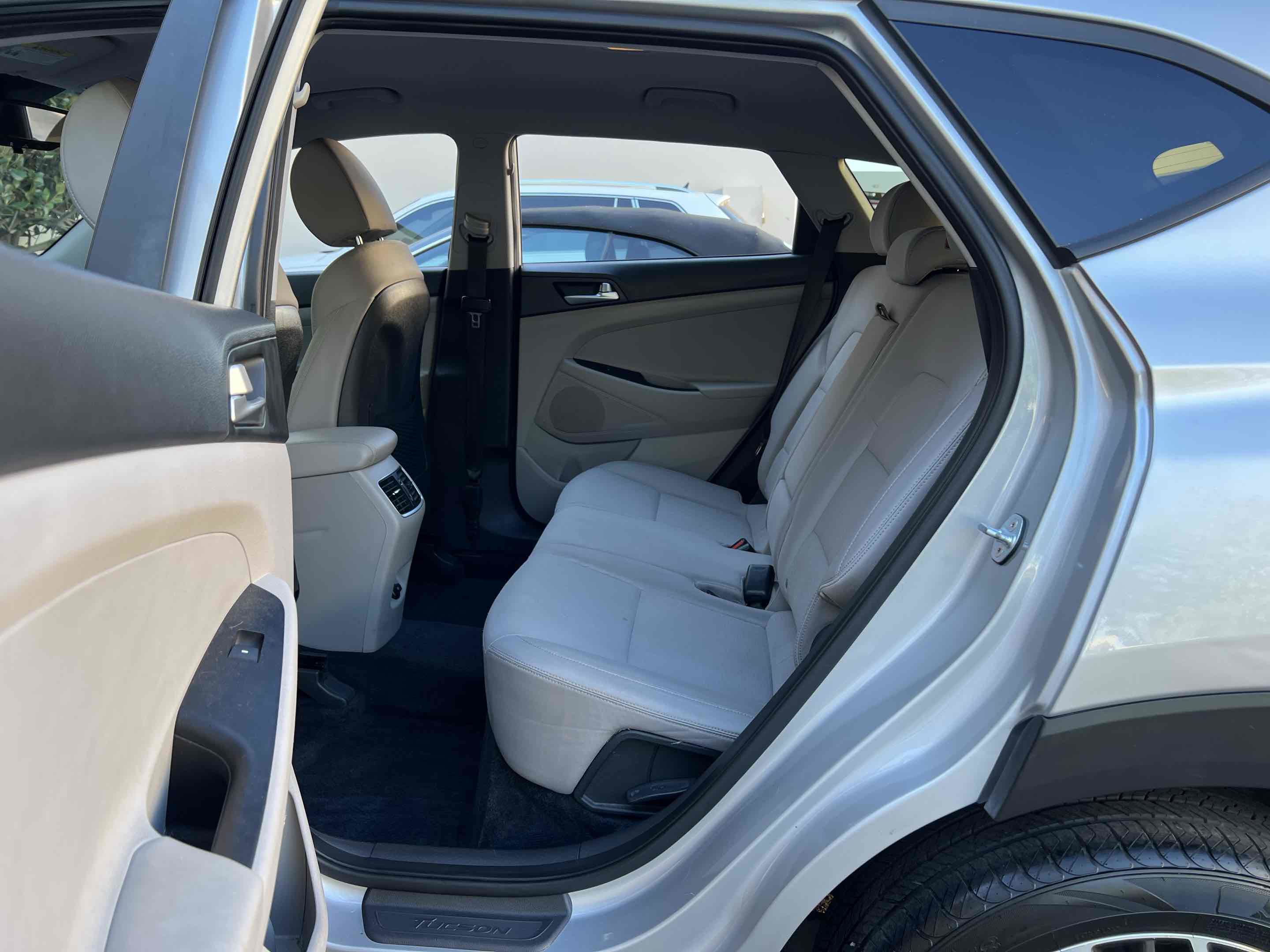 Used 2020 Hyundai Tucson SEL w/ Cargo Package image 39