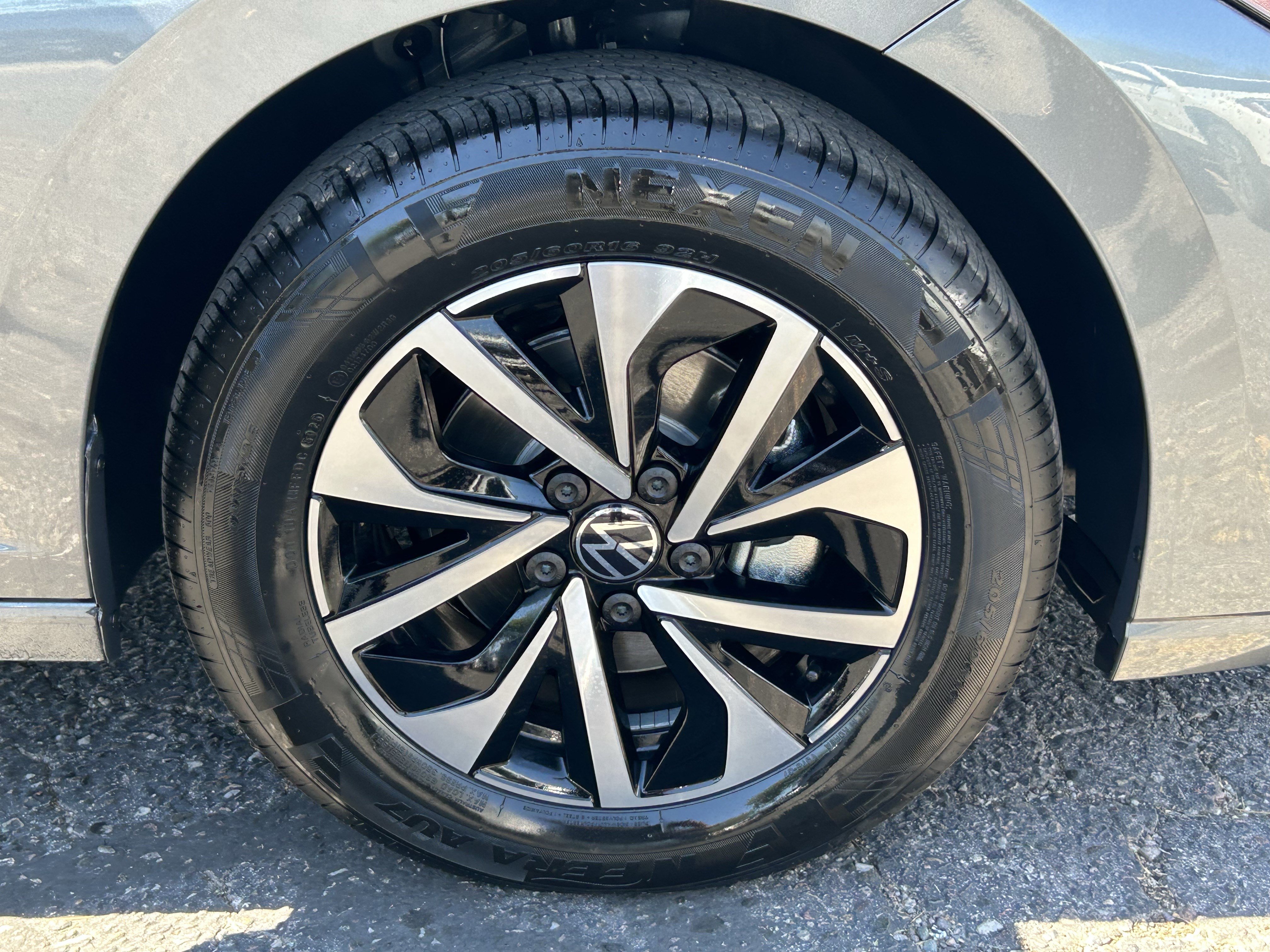 New 2027 Volkswagen Jetta S FWD image 6