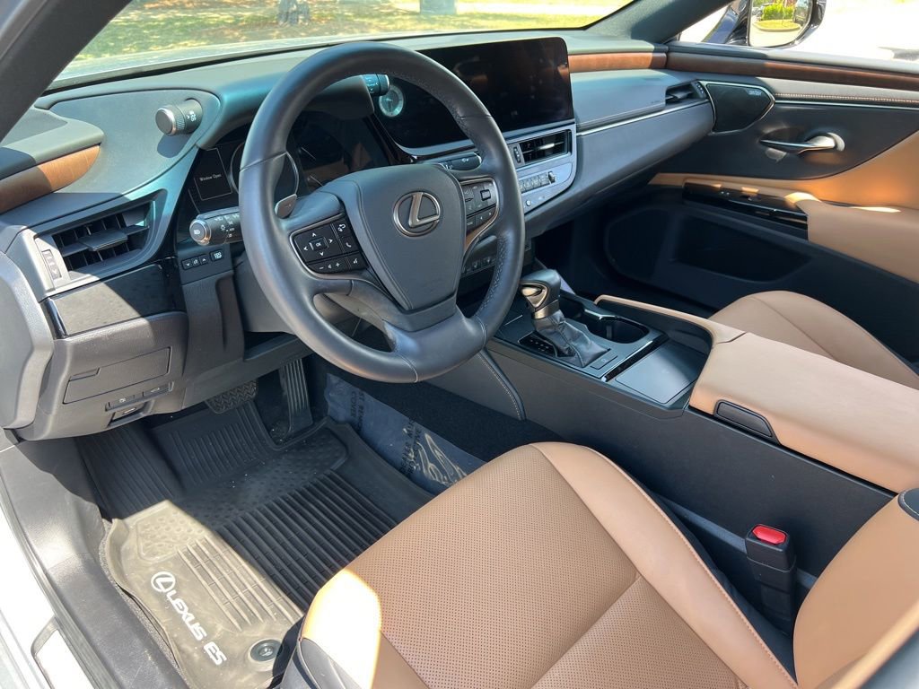 Used 2023 Lexus ES 350 w/ Premium Package FWD image 8