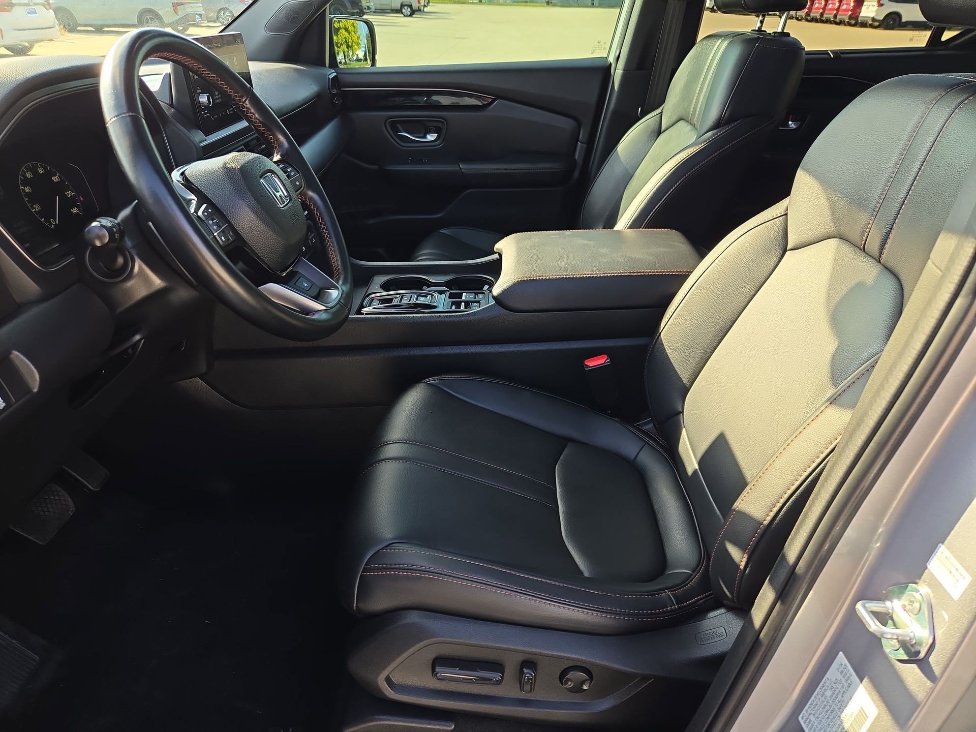 Used 2024 Honda Pilot TrailSport image 15