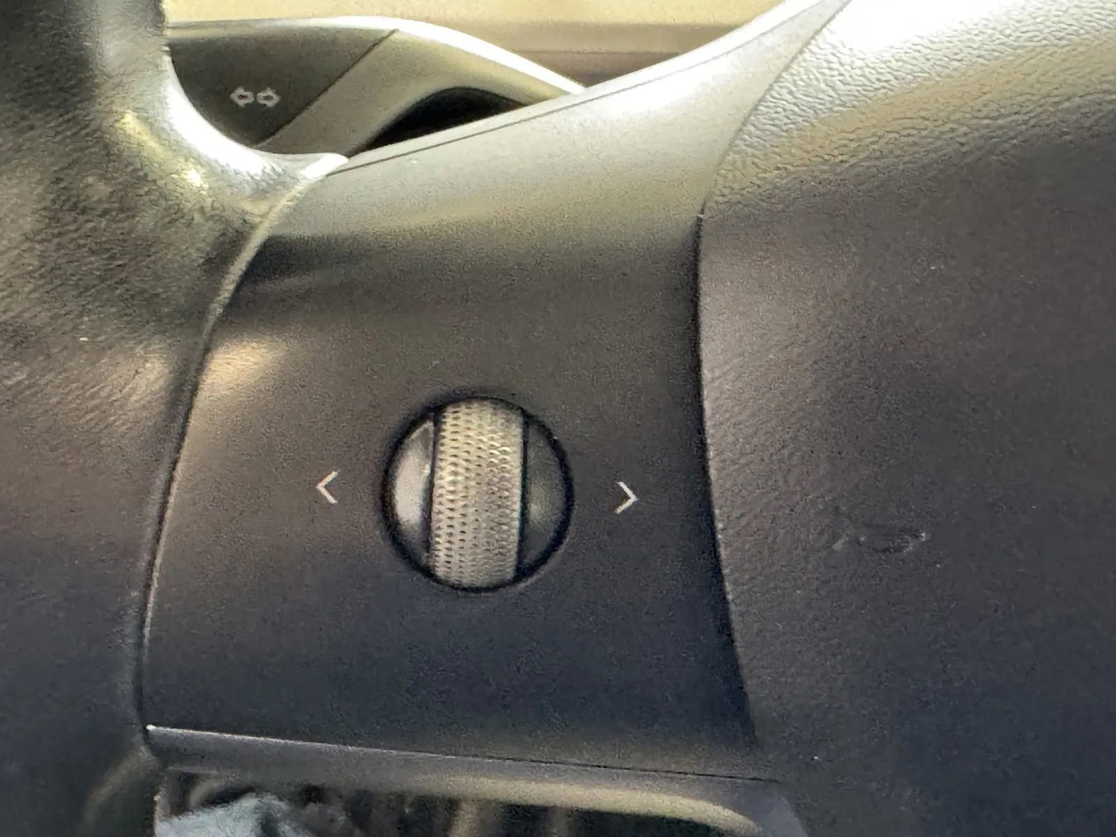 Used 2019 Tesla Model 3 Standard Range Plus image 17