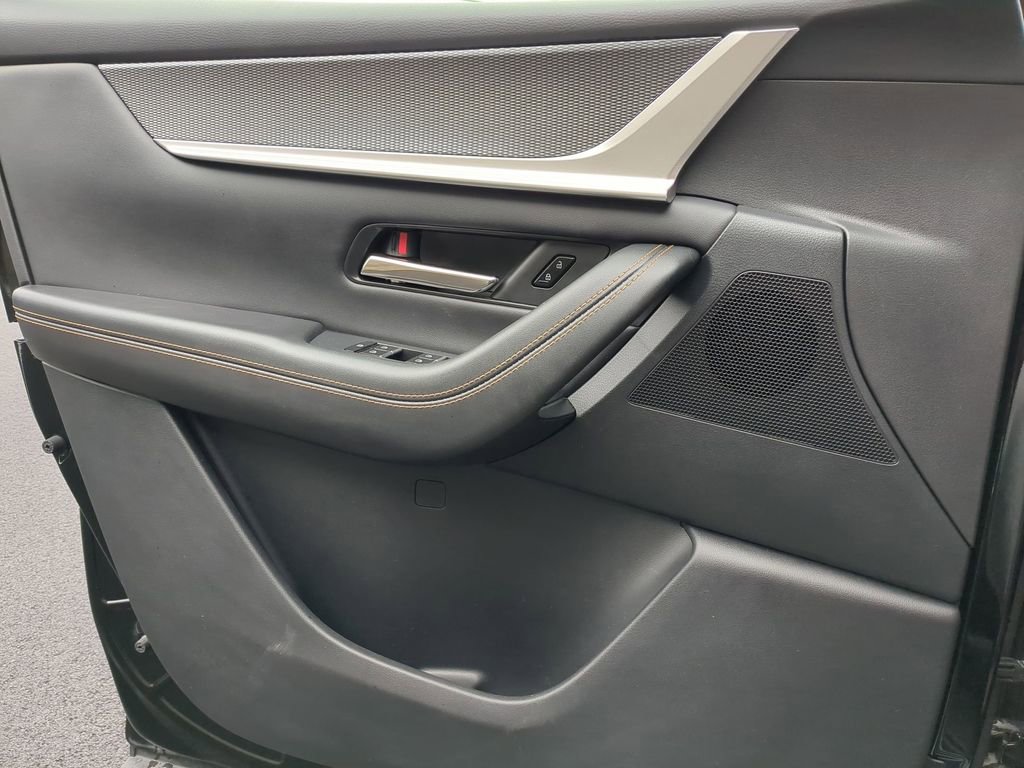 Used 2025 MAZDA CX-90 3.3 Turbo w/ Premium Sport Pkg image 11