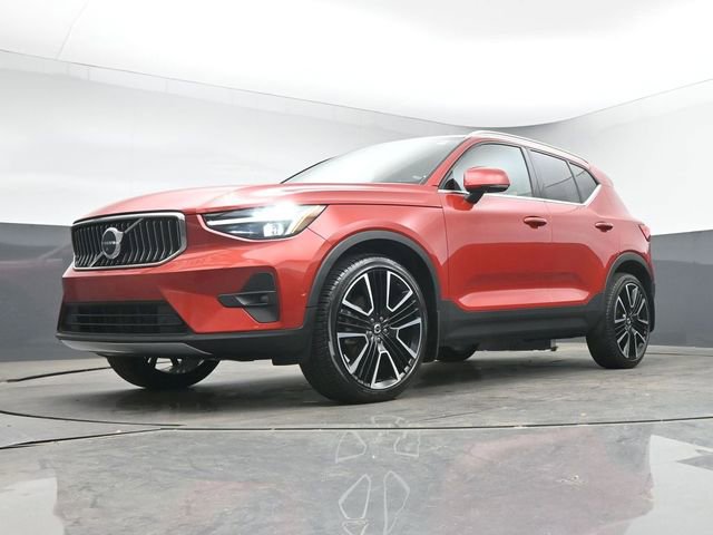 Used 2023 Volvo XC40 B5 Ultimate w/ Climate Package AWD/4WD image 40