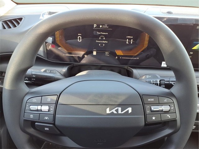 New 2026 Kia K4 LXS image 11