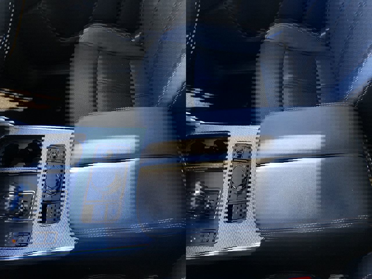 Used 2024 MAZDA CX-90 3.3 Turbo w/ Preferred Plus image 19