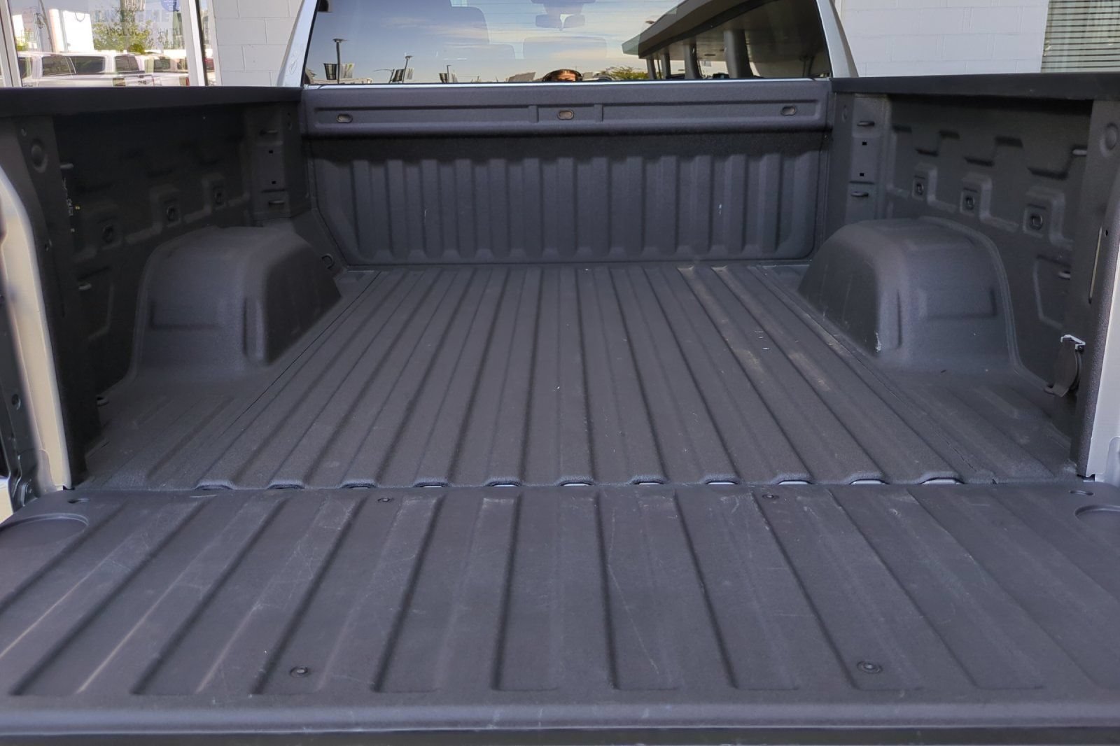 Used 2025 GMC Sierra 1500 Elevation AWD/4WD image 16