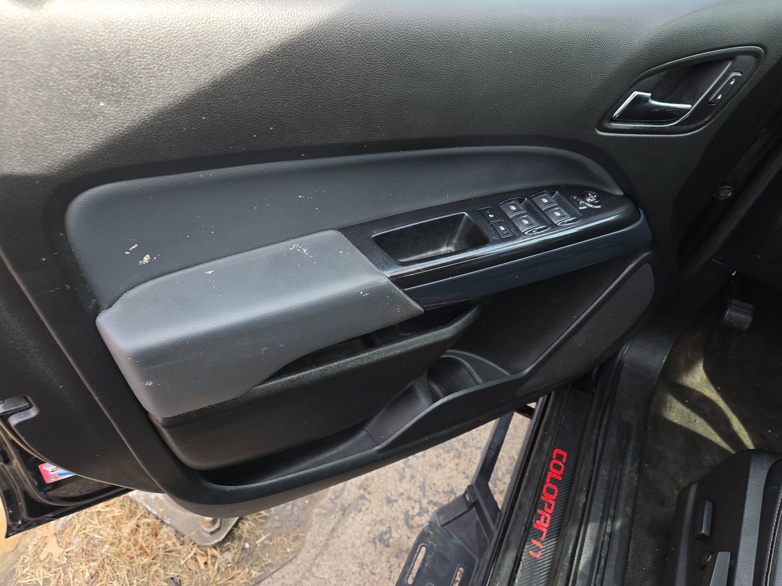 Used 2021 Chevrolet Colorado Z71 w/ Z71 Midnight Edition image 15