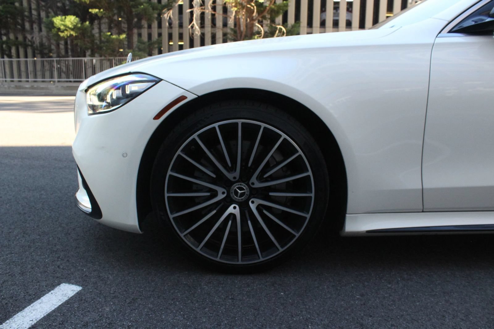 Used 2022 Mercedes-Benz S 580 4MATIC Sedan image 12