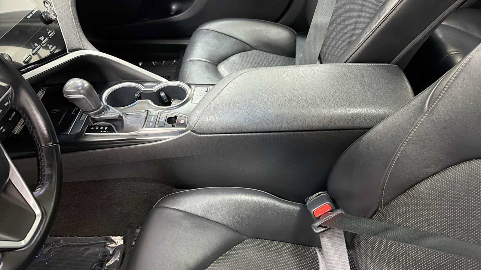 Certified 2018 Toyota Camry XSE w/ Driver Assist Package FWD image 23