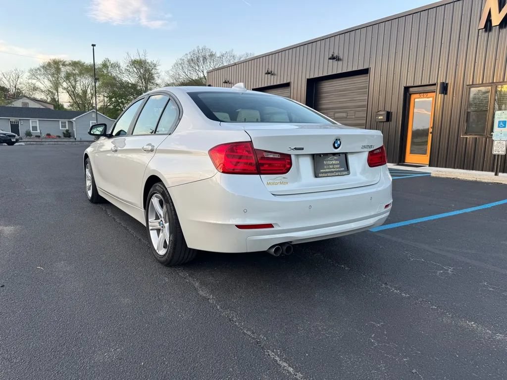 Used 2014 BMW 328i xDrive Sedan AWD/4WD image 2