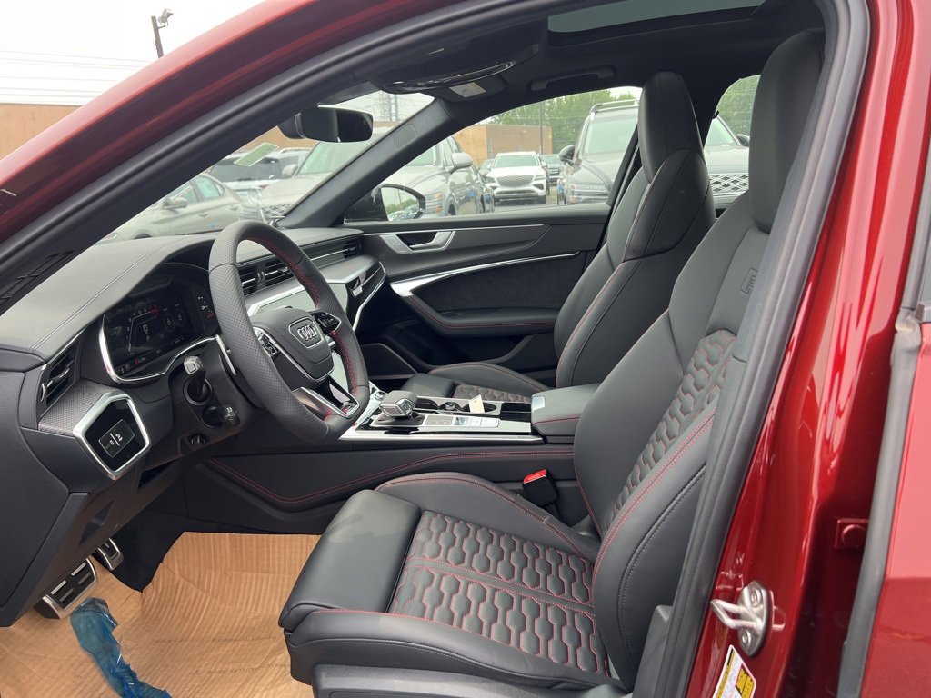 New 2025 Audi RS 6 performance image 23