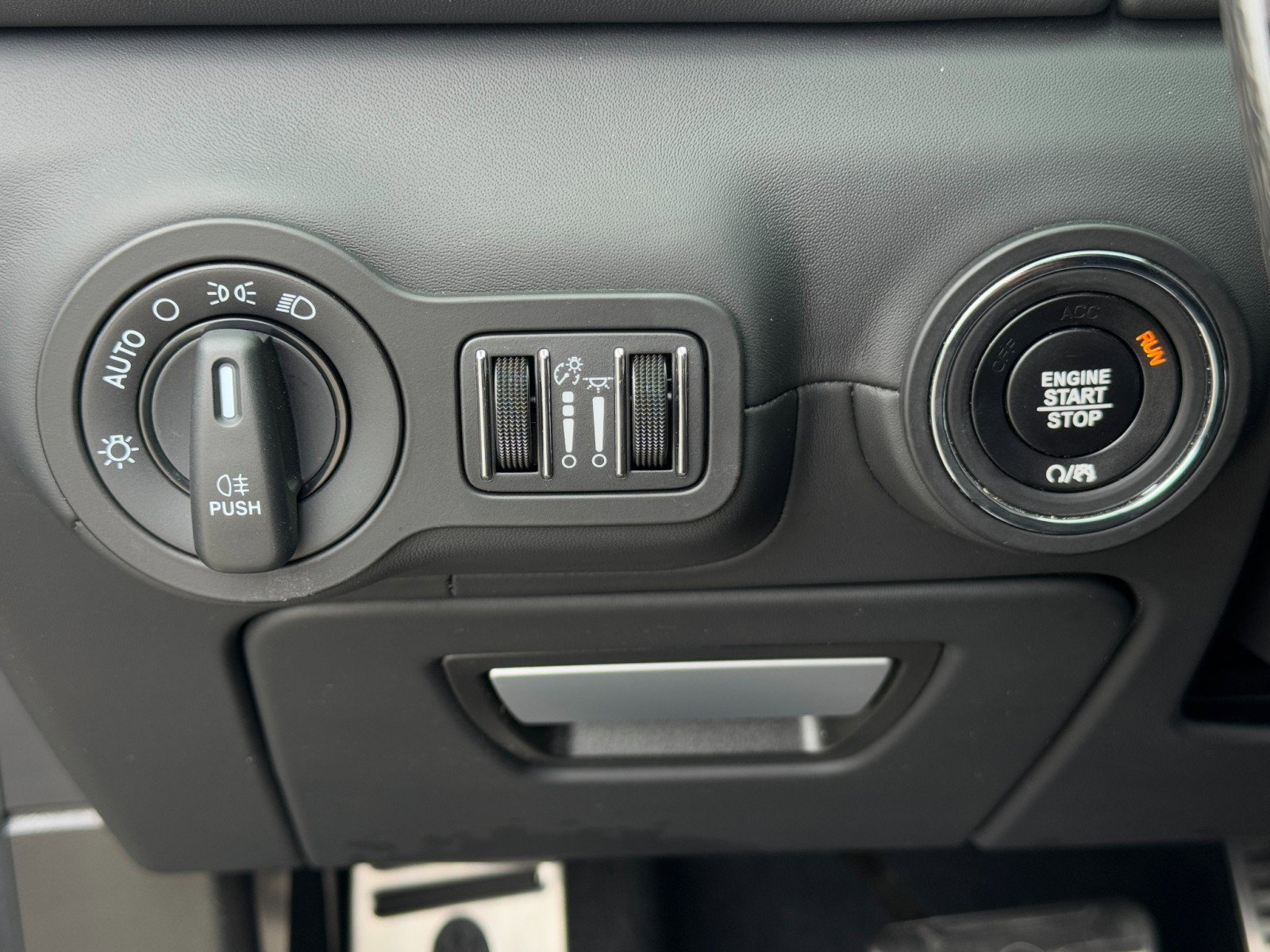 Used 2022 Maserati Ghibli Trofeo image 17