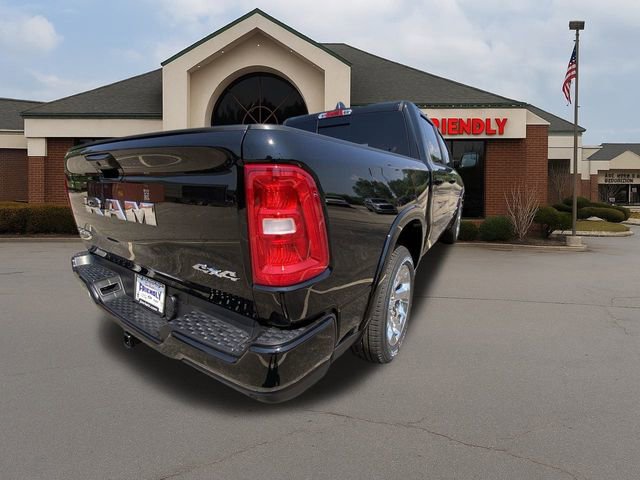 New 2025 RAM 1500 4x4 Crew Cab image 8